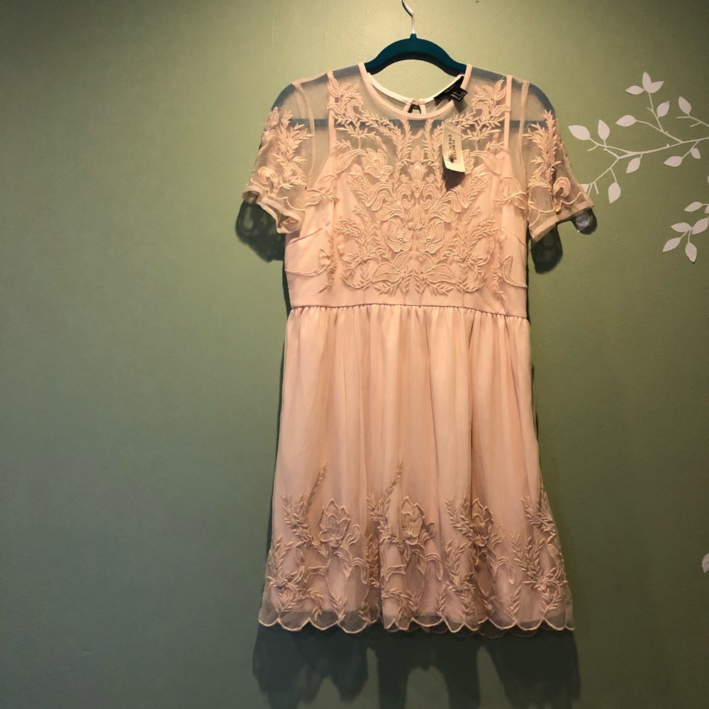 Forever 21 corchet mesh dress